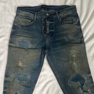 Artmeetschaos Men's Distressed Blue Jeans! Size 33